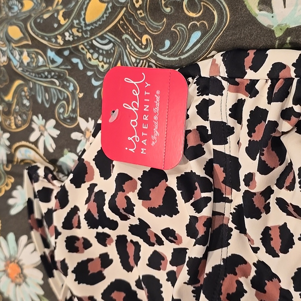 Isabel Maternity by Ingrid & Isabel Leopard Print One Piece - Picture 5 of 5